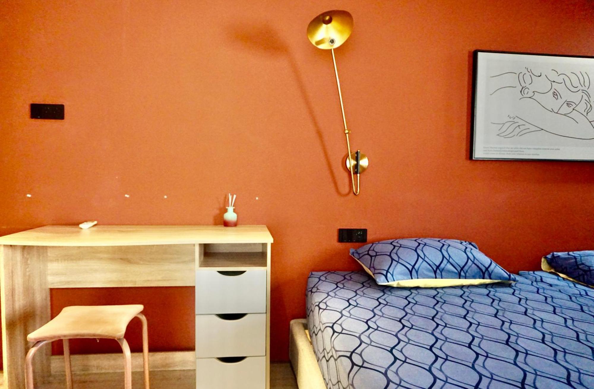 Silom Soi 3 Hash Apartment Hip And Funky With Rooftop View بانكوك المظهر الخارجي الصورة